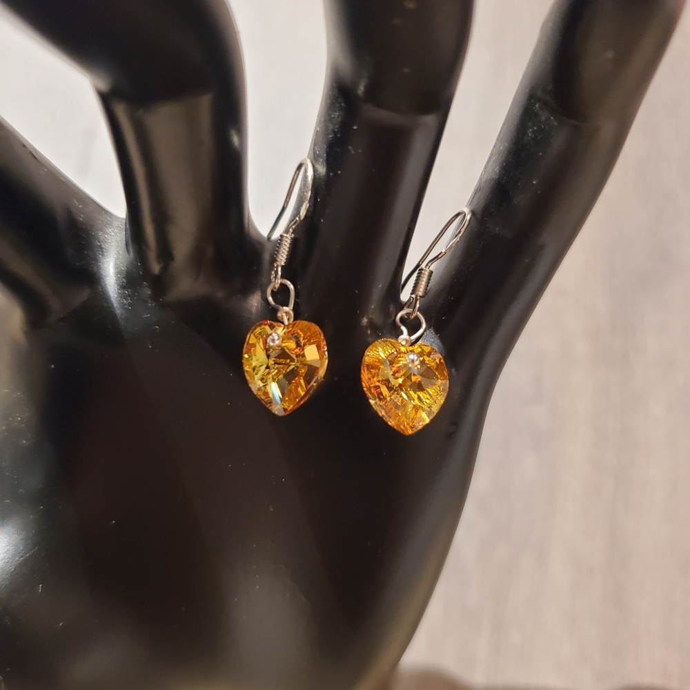Elegant Gold Heart Earrings